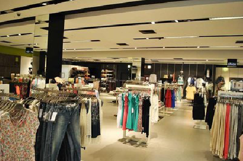 师宗商场里的店面怎么装修?